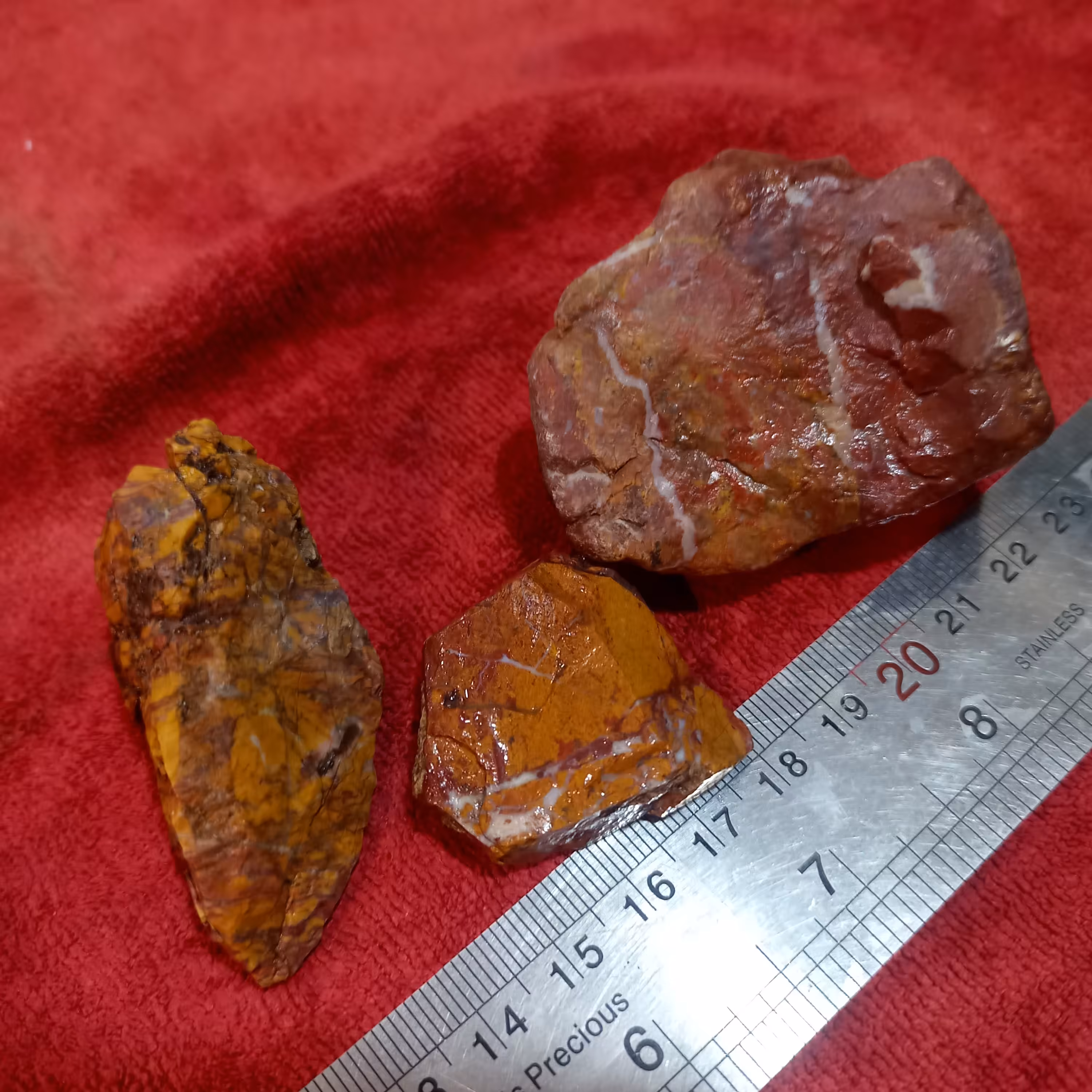  پک سه عددی عقیق جاسپر کرم زرد 180 گرمی راف معدنی