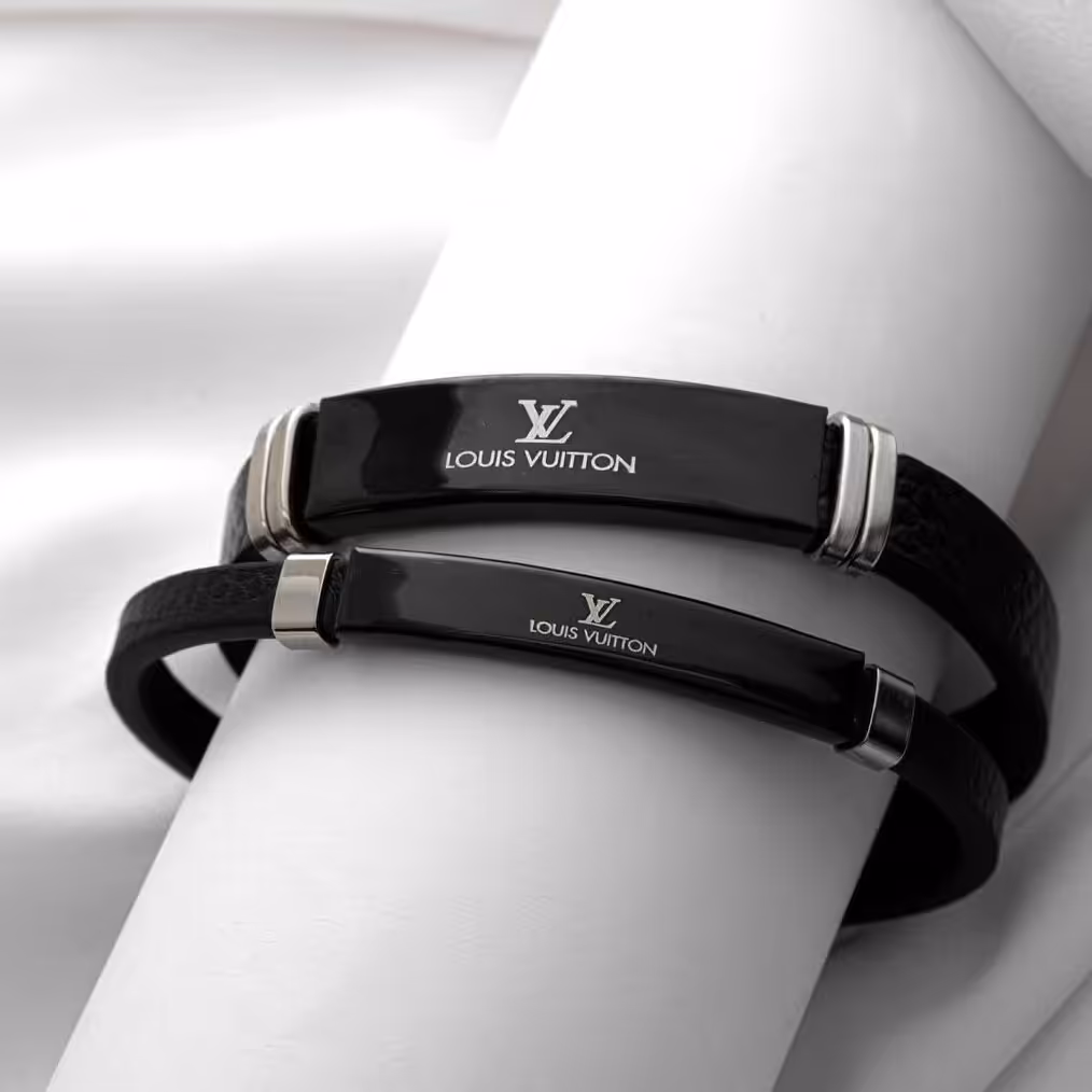 دستبند های ست زنانه و مردانه طرح چرم برند های رولکس وبولگاری و ....