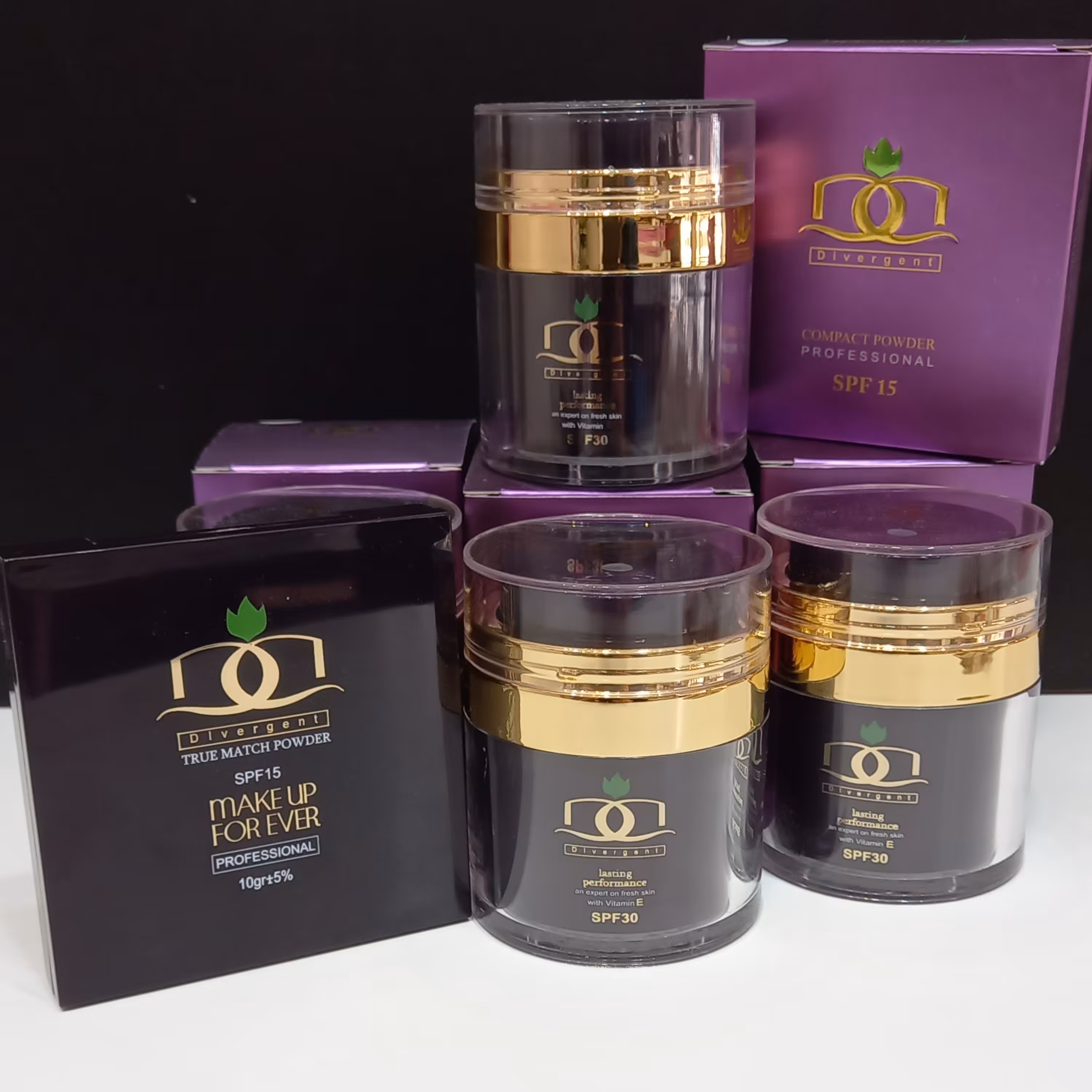 کرم پودر ضدآب و ضد حساسیت دیورجنت شماره 302حاوی spf30 