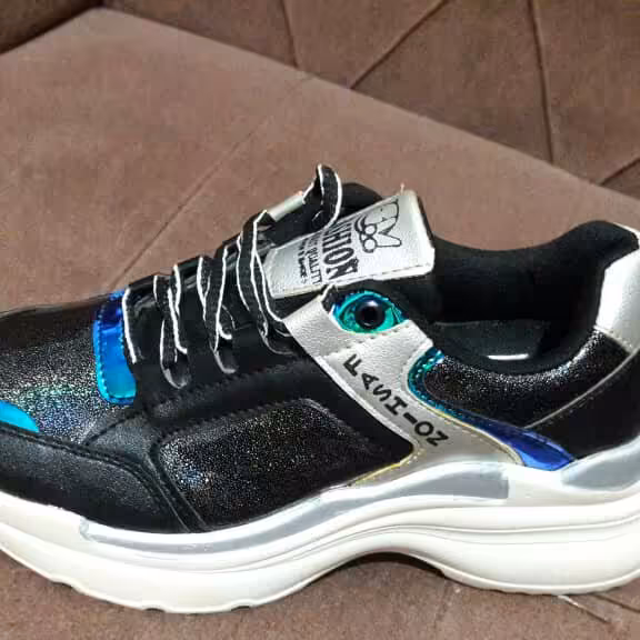 کتونی فشیون