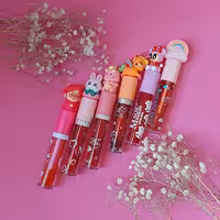 تینت لب عروسکی