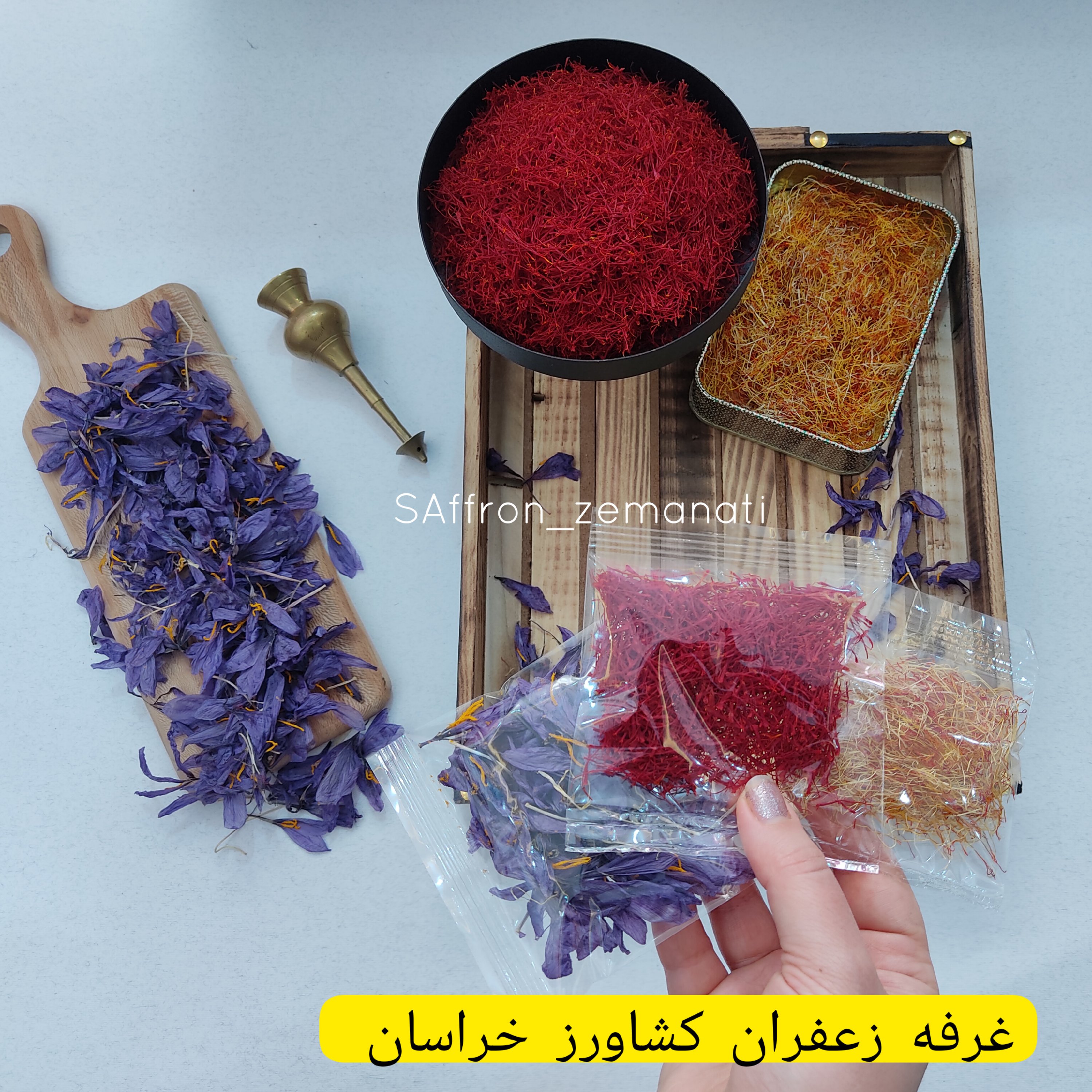 1مثقال زعفران از نوع نگین درجه یک و کاملا تازه
