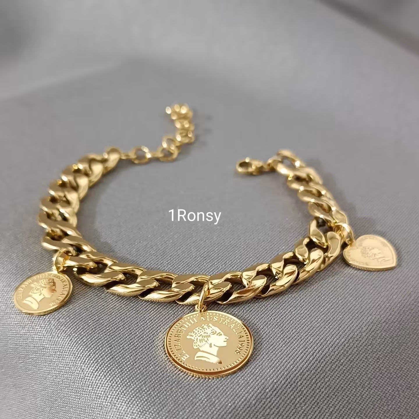 دستبند کارتیر پهن طلایی