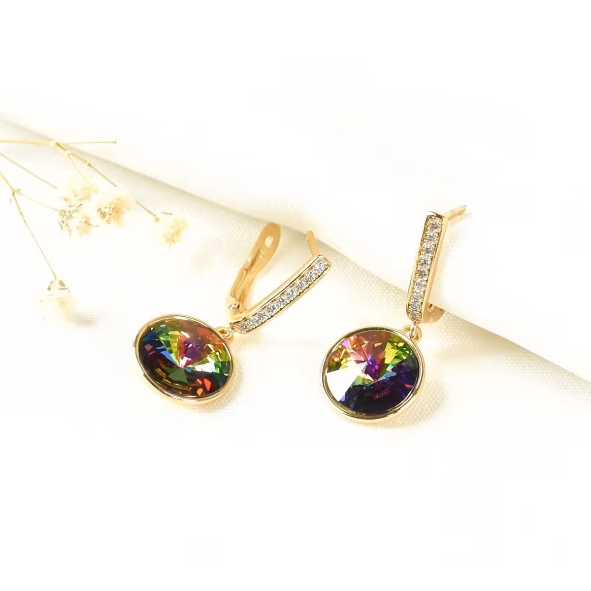 گوشواره نگین سوارسکی هفت رنگ ژوپینگ کد 10222