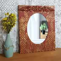 قاب آینه چوبی کلاسیک طرح برجسته 