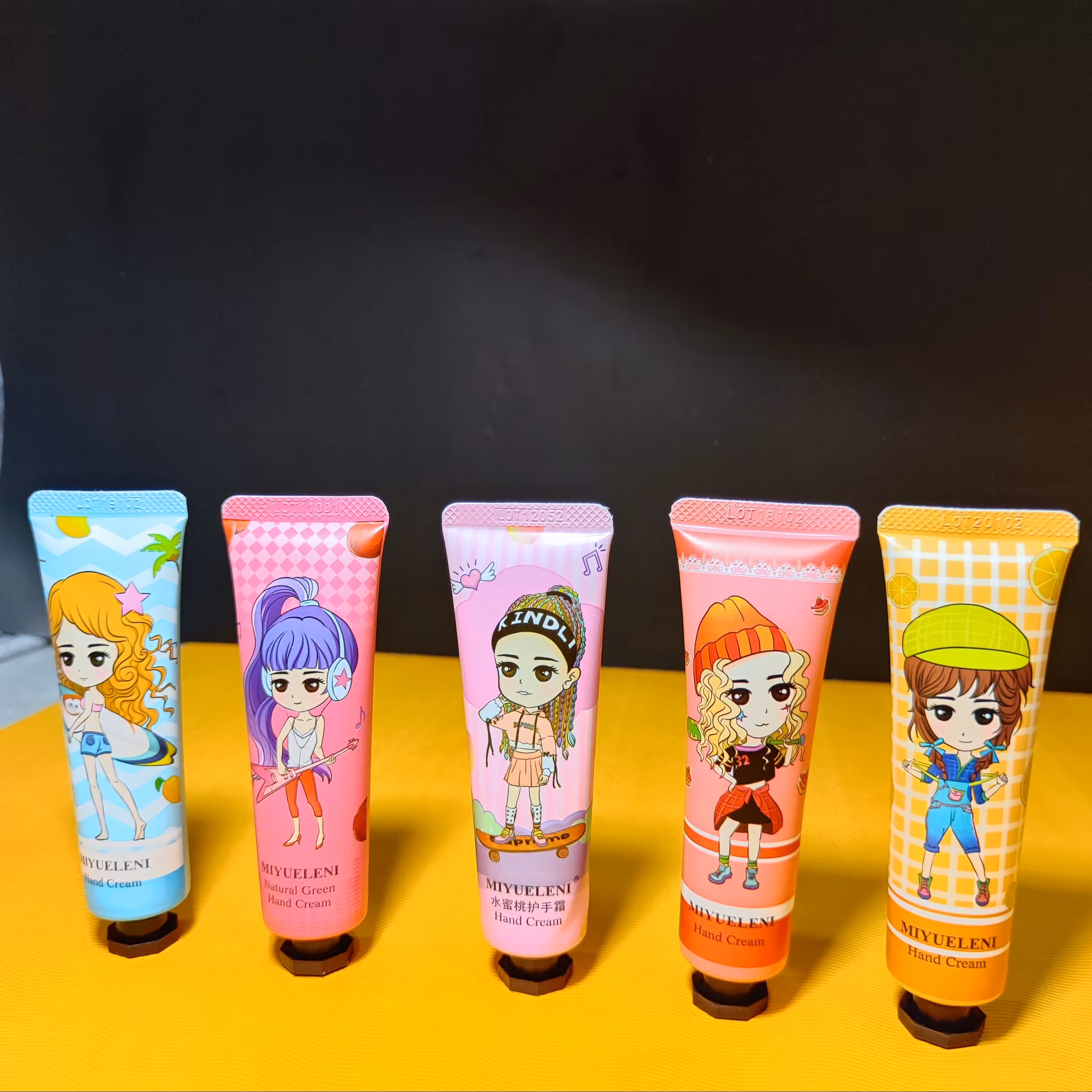 کرم فانتزی مرطوب کننده دست دخترانه میولنی (تکی) اورجینال