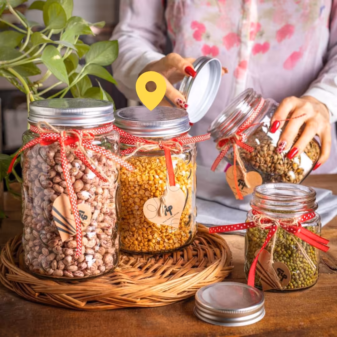 بانکه حبوبات طرح قلبِ سِنین سایز 3 با درب کانتینری