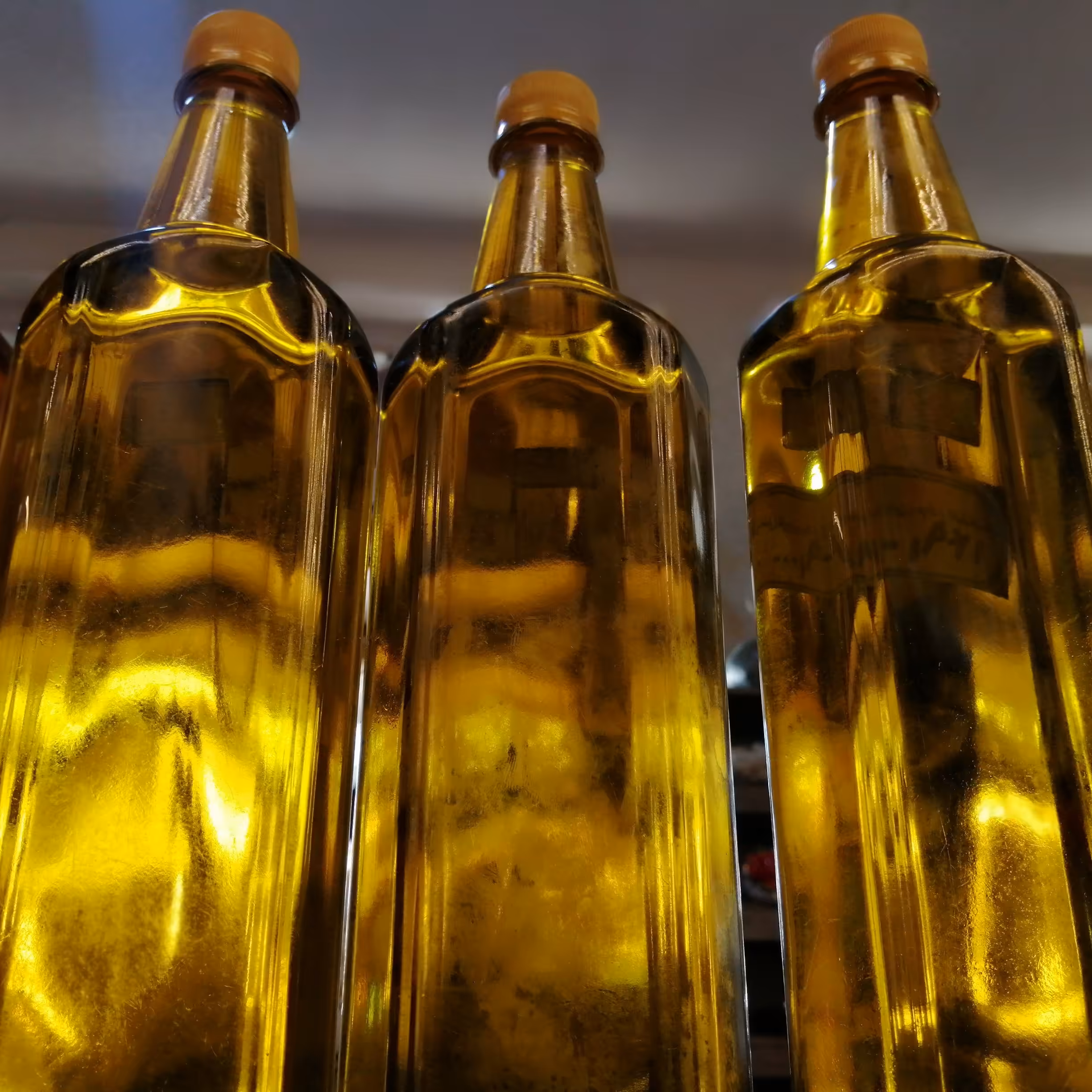 روغن کنجد یک لیتری درجه یک مناسب آشپزی و سالاد،، کم بو مناسب مصرف خانگی