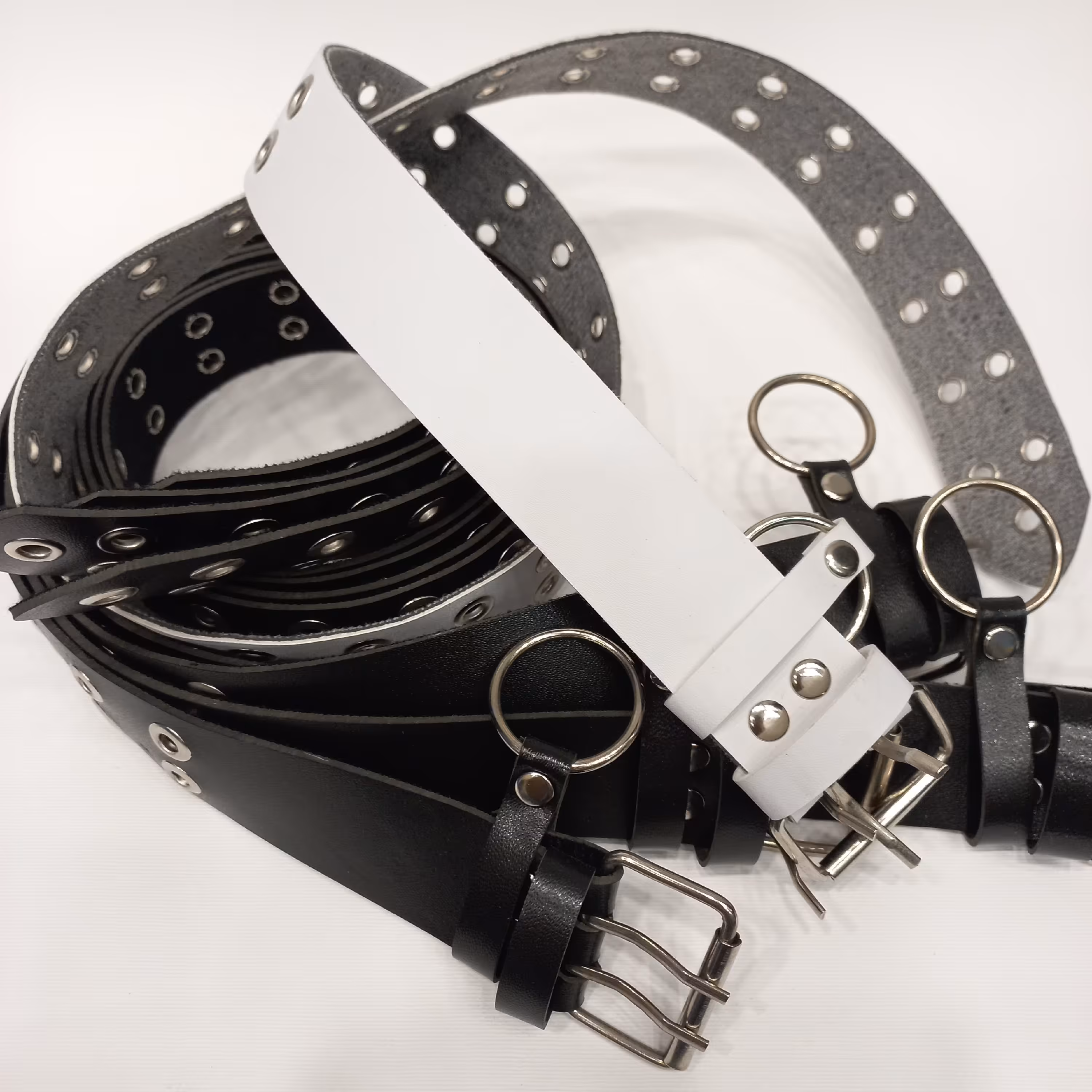 کمربند پرچی 