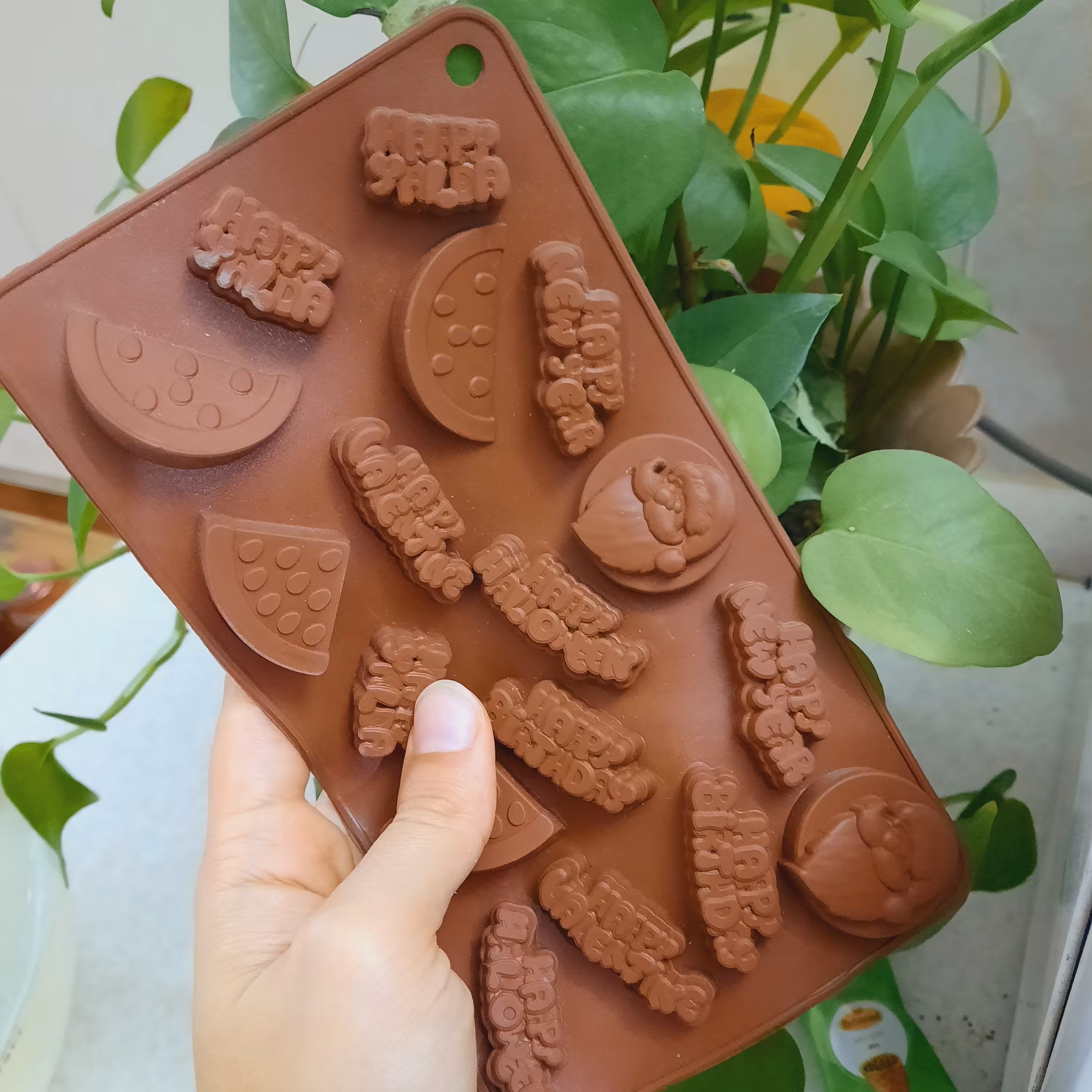 قالب سیلیکونی طرح یلدا،هپی یلدا،هپی ولنتیاین،هپی هالوین