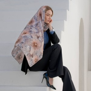 روسری حریر نخ