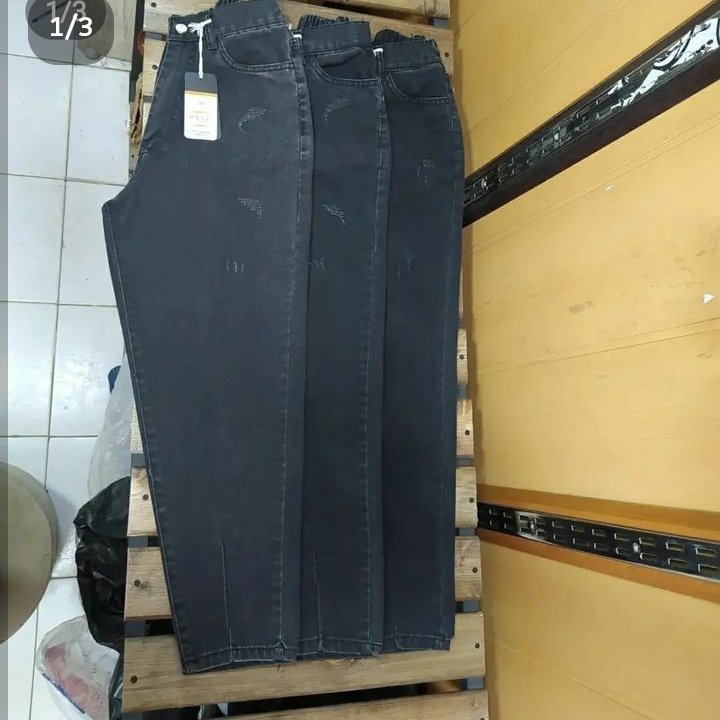 شلوار جین مام استایل