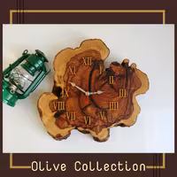 ساعت  دیواری چوب و رزین ابعاد 32 در 35  کد ZL 5