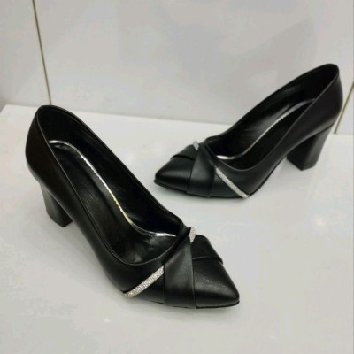 پاشنه دار سایز بزرگ