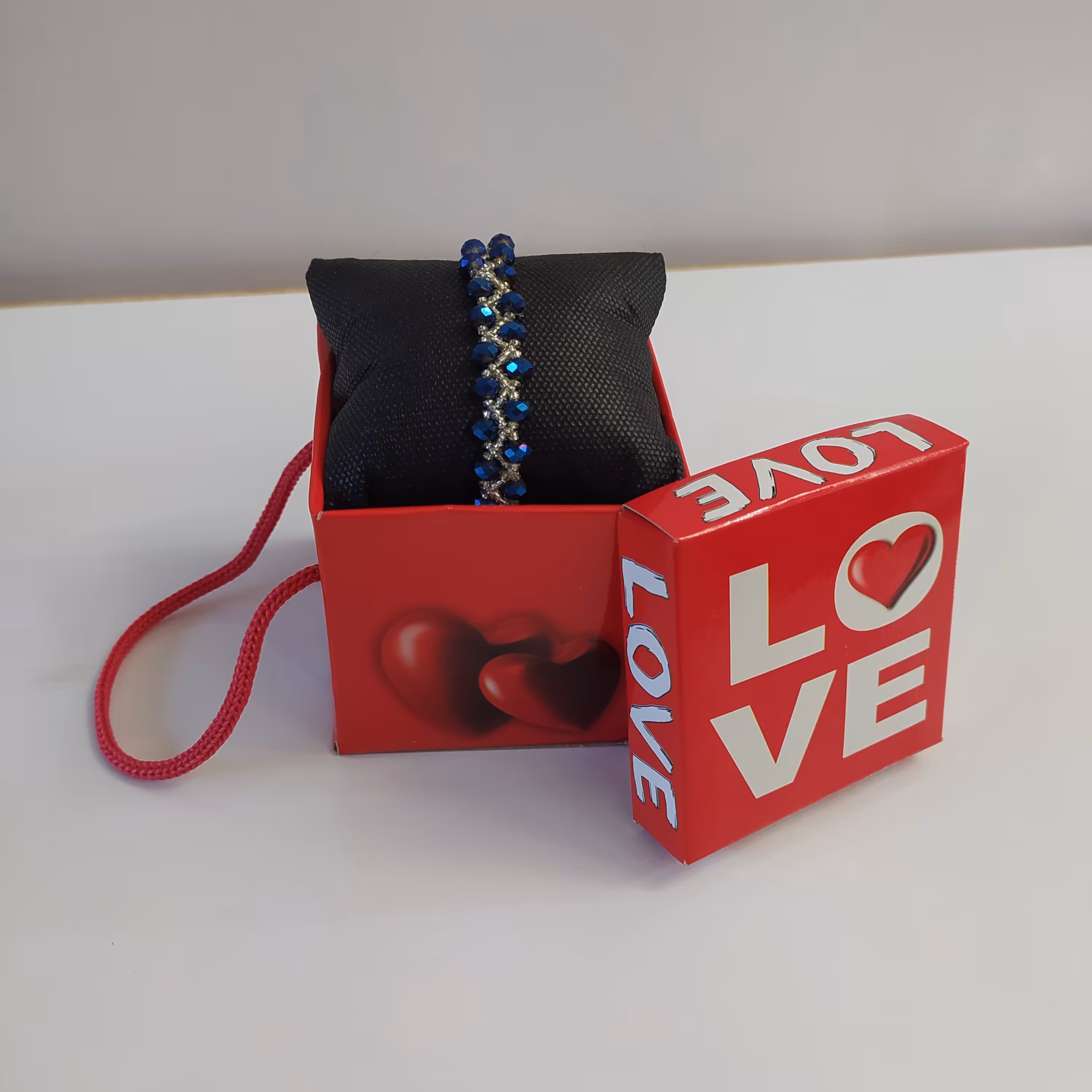 دستبند بافته شده با منجوق و کریستال شیشه ای