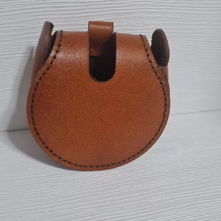 جای شارژر و  هندزفری چرم شیک