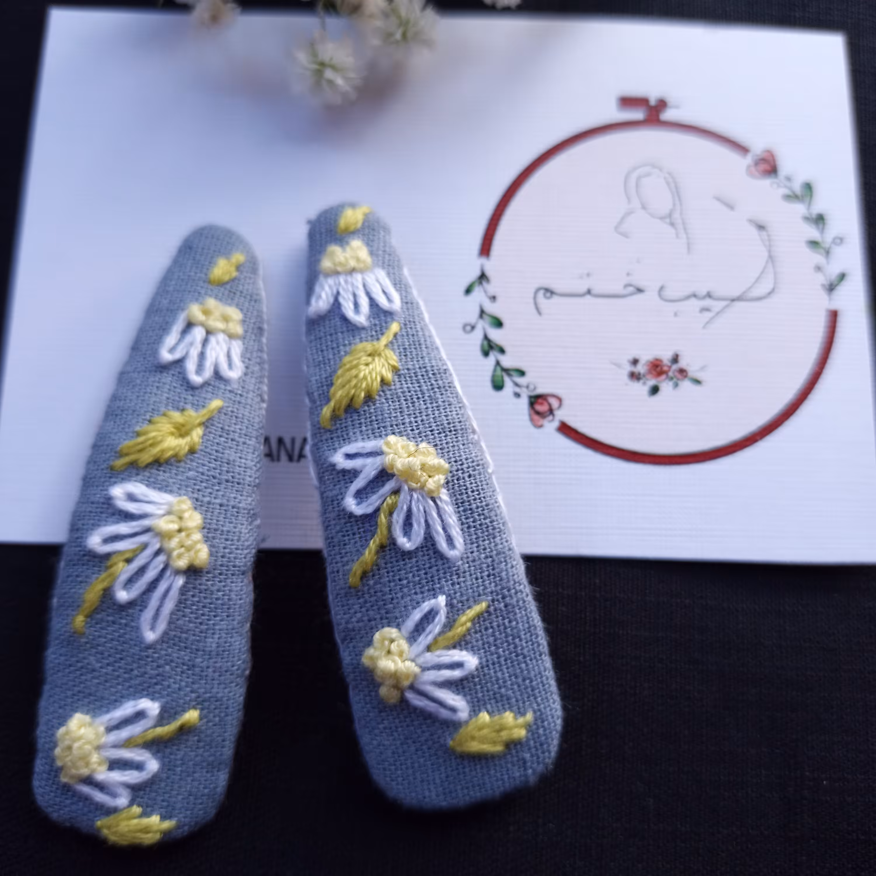 سنجاق تق تقی گلدوزی