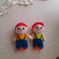 جاکلیدی  پسر  کوچولو بافتنی 