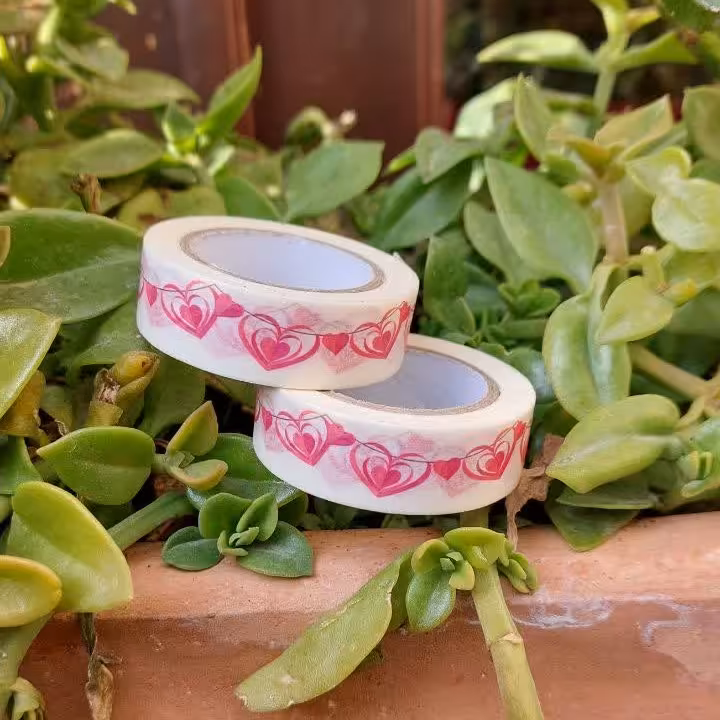 چسب واشی کاغذی با قلب صورتی😍💕
