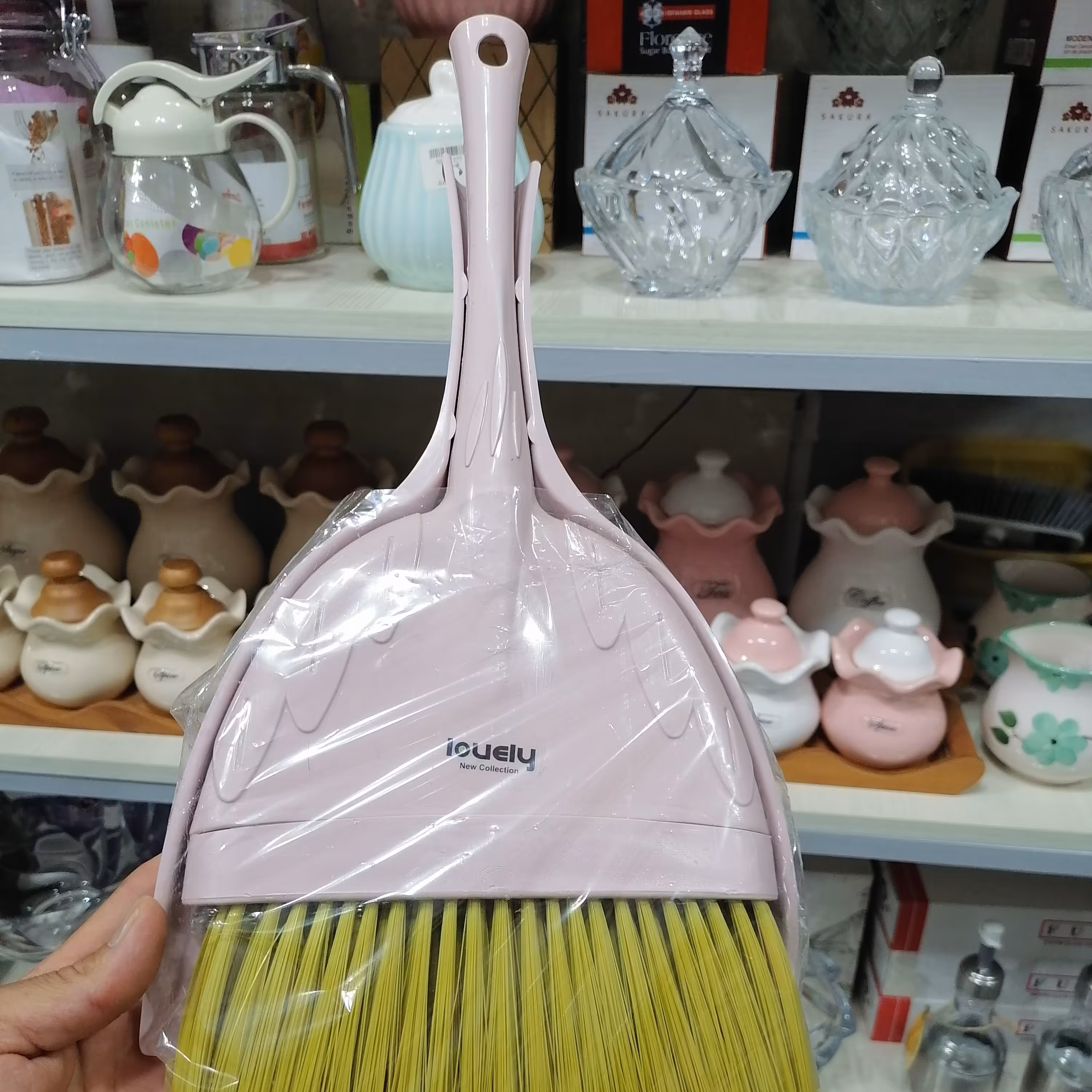 جارو خاک انداز  لاولی