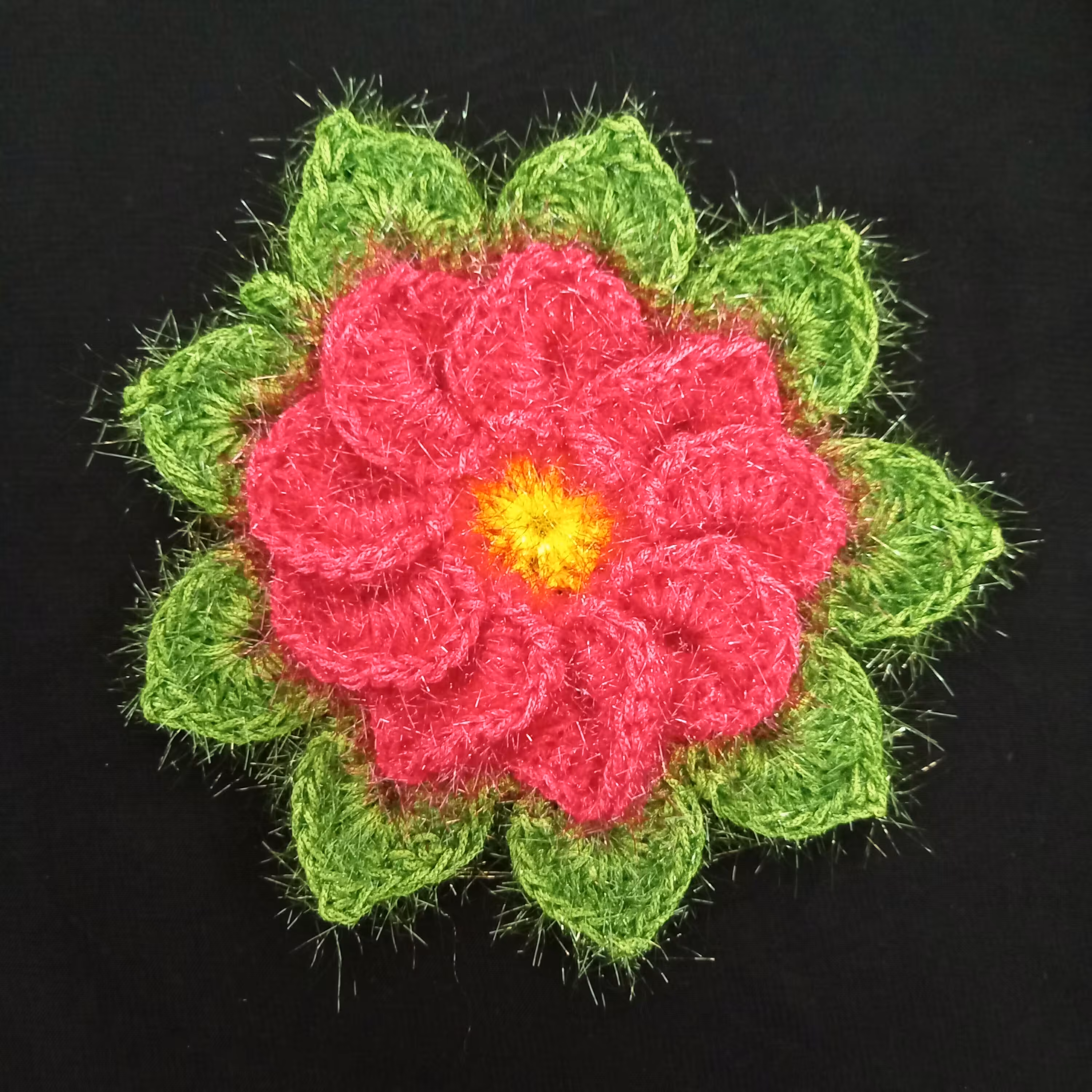 اسکاج بافتنی گل برجسته