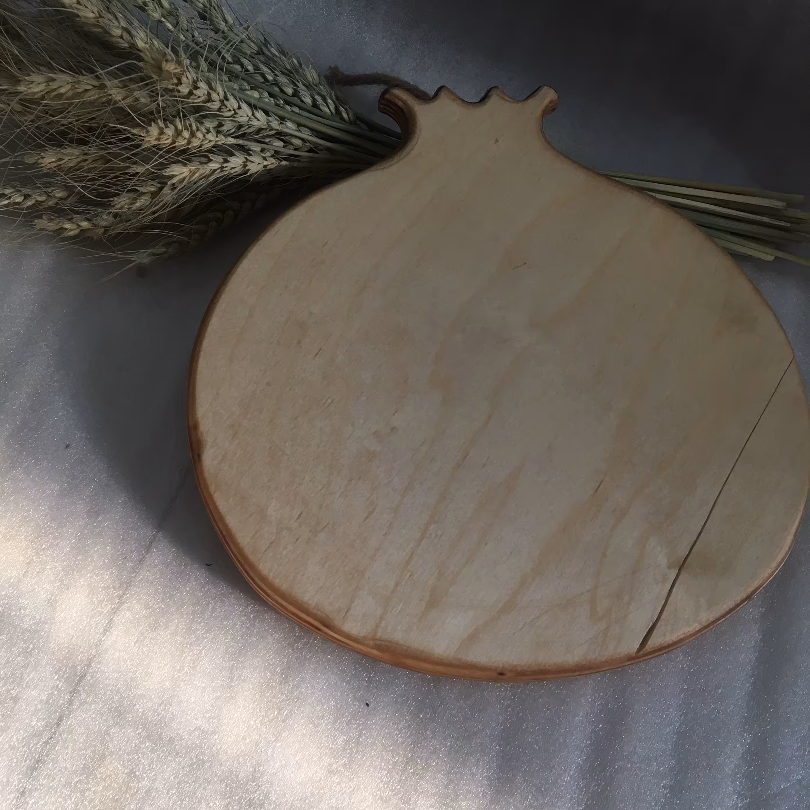 بشقاب چوبی سرو پیتزاا و خوراکی های دیگه سایز متوسط و کاربردی