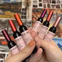 تینت لب شامپاینی