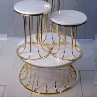 میز جلومبلی عسلی قهوه خوری پاف مدل ستونی فورتیک طلایی