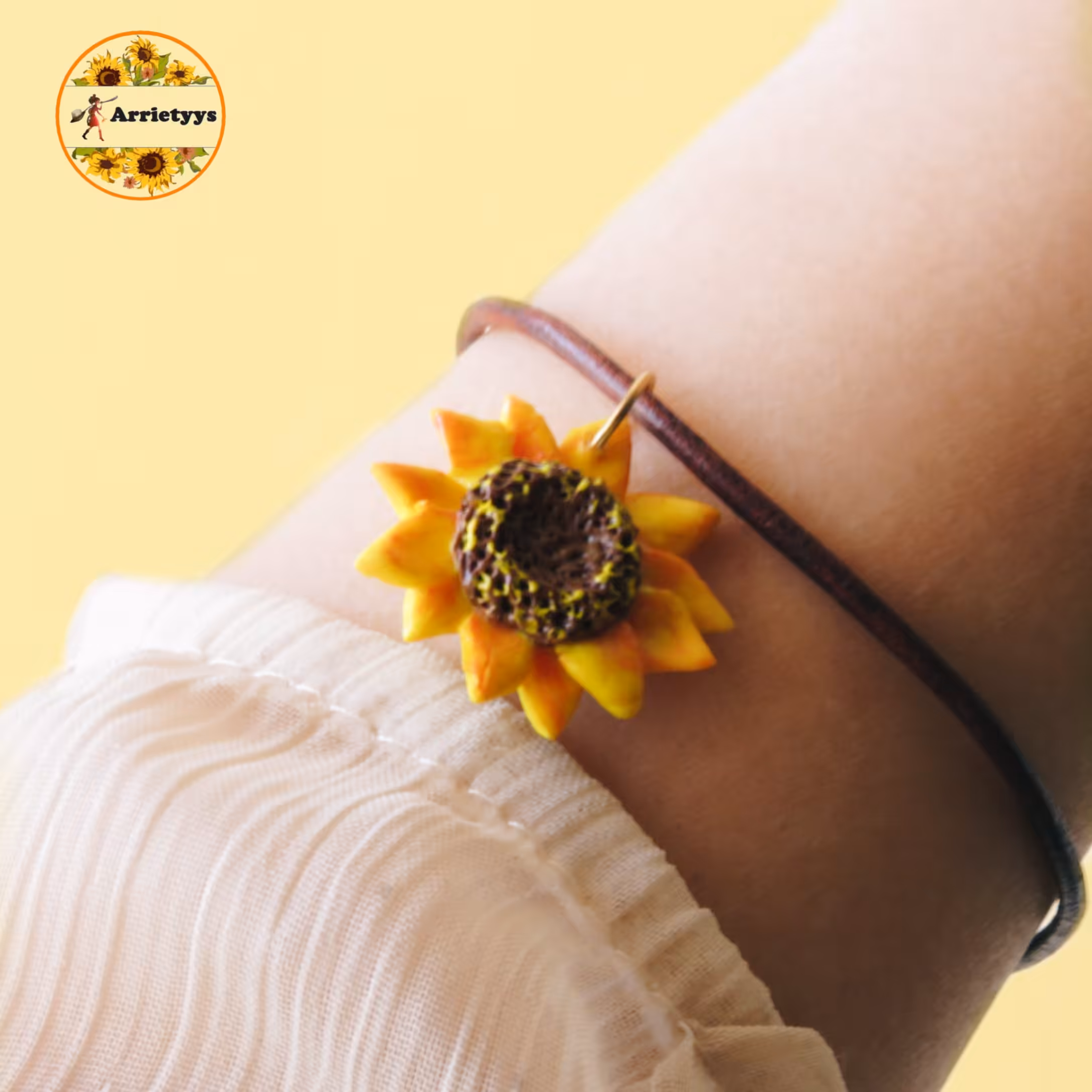 دستبند چرمی آفتابگردان