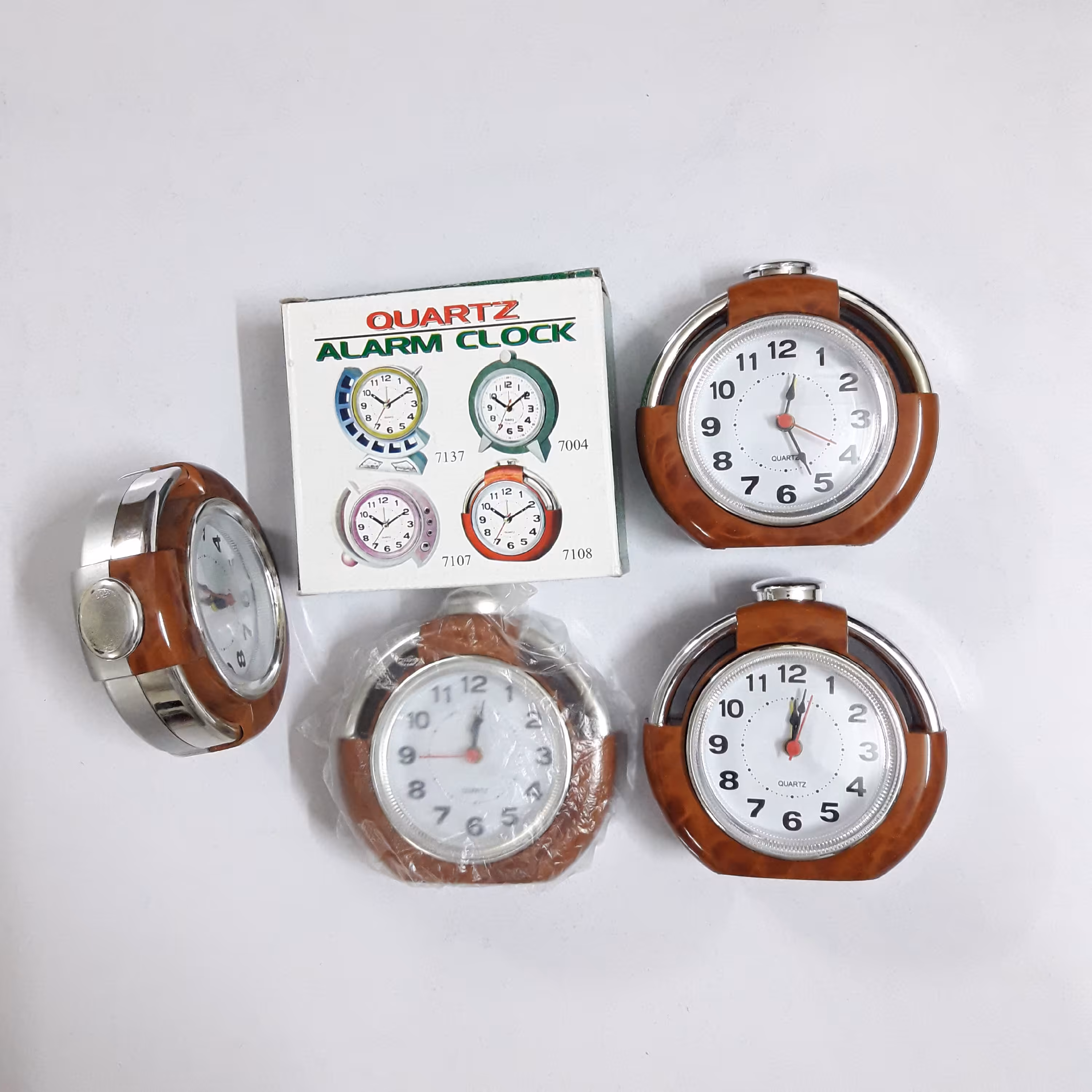 ساعت رومیزی زنگ دار شیک جعبه دار آکبند نو زیبا دکوری کادویی تزیینی قشنگ ساده ضمانتی گارانتی