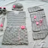 مجموعه بافتنی دخترانه