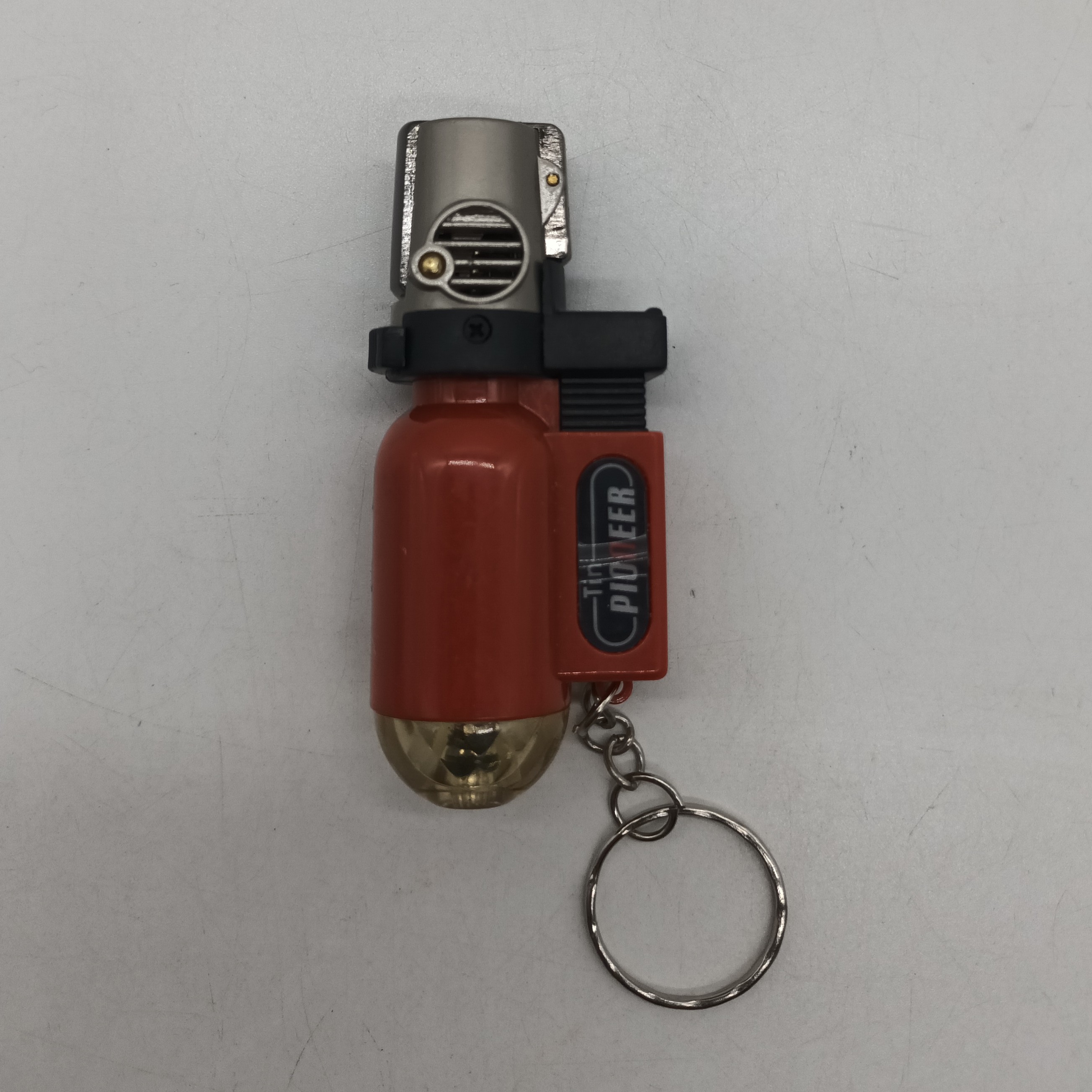 فندک پایونر قرمز کد 671