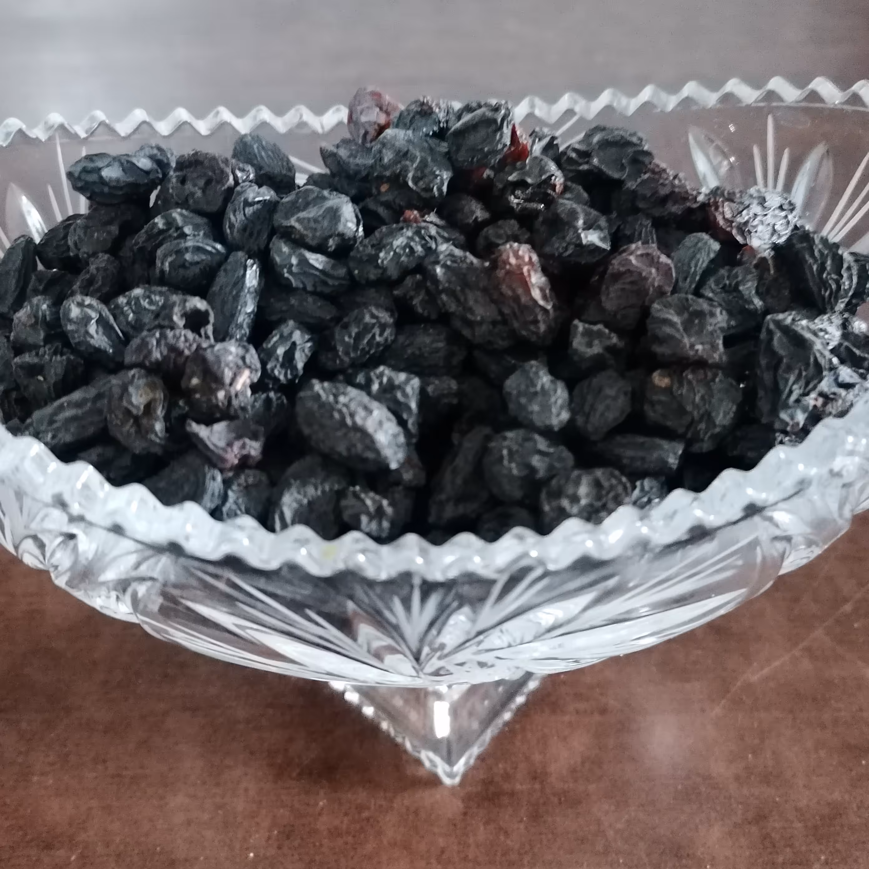 مویز  بدون دانه درجه یک (300 گرمی)