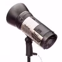 فلاش پرتابل نایس فوتو NiceFoto flash 680A