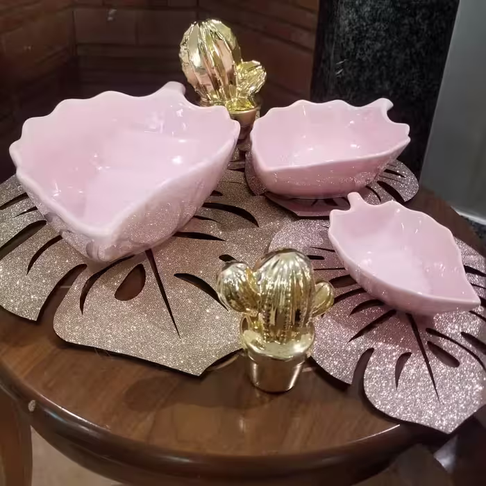 کاسه برگی رنگی