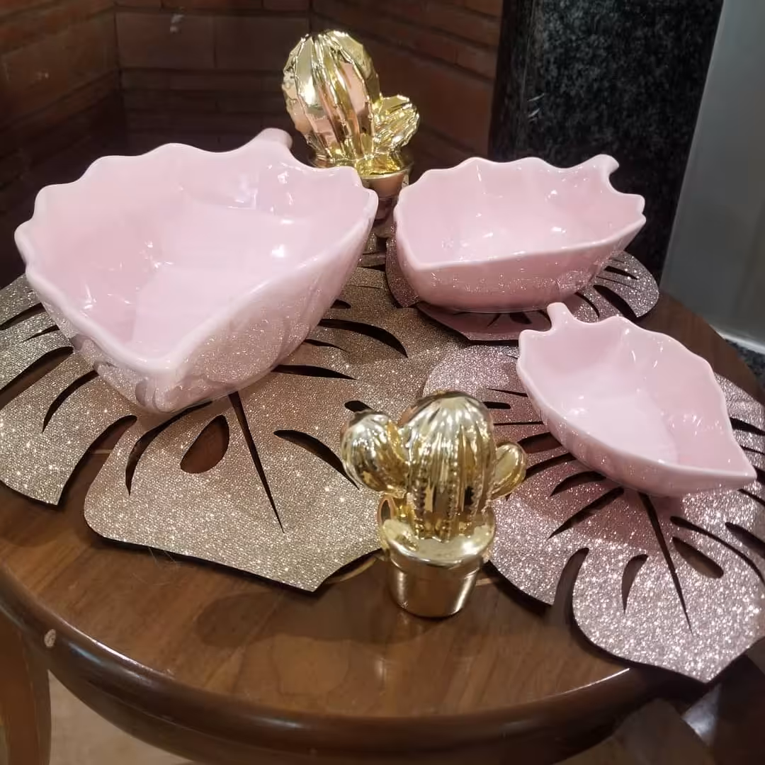 کاسه برگی رنگی