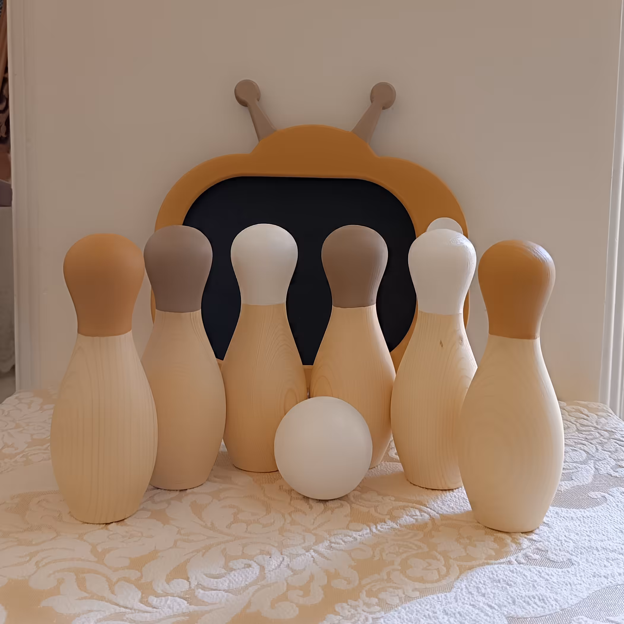 بولینگ چوبی رنگ شده مناسب سیسمونی و اسباب بازی کودک رنگاچوب