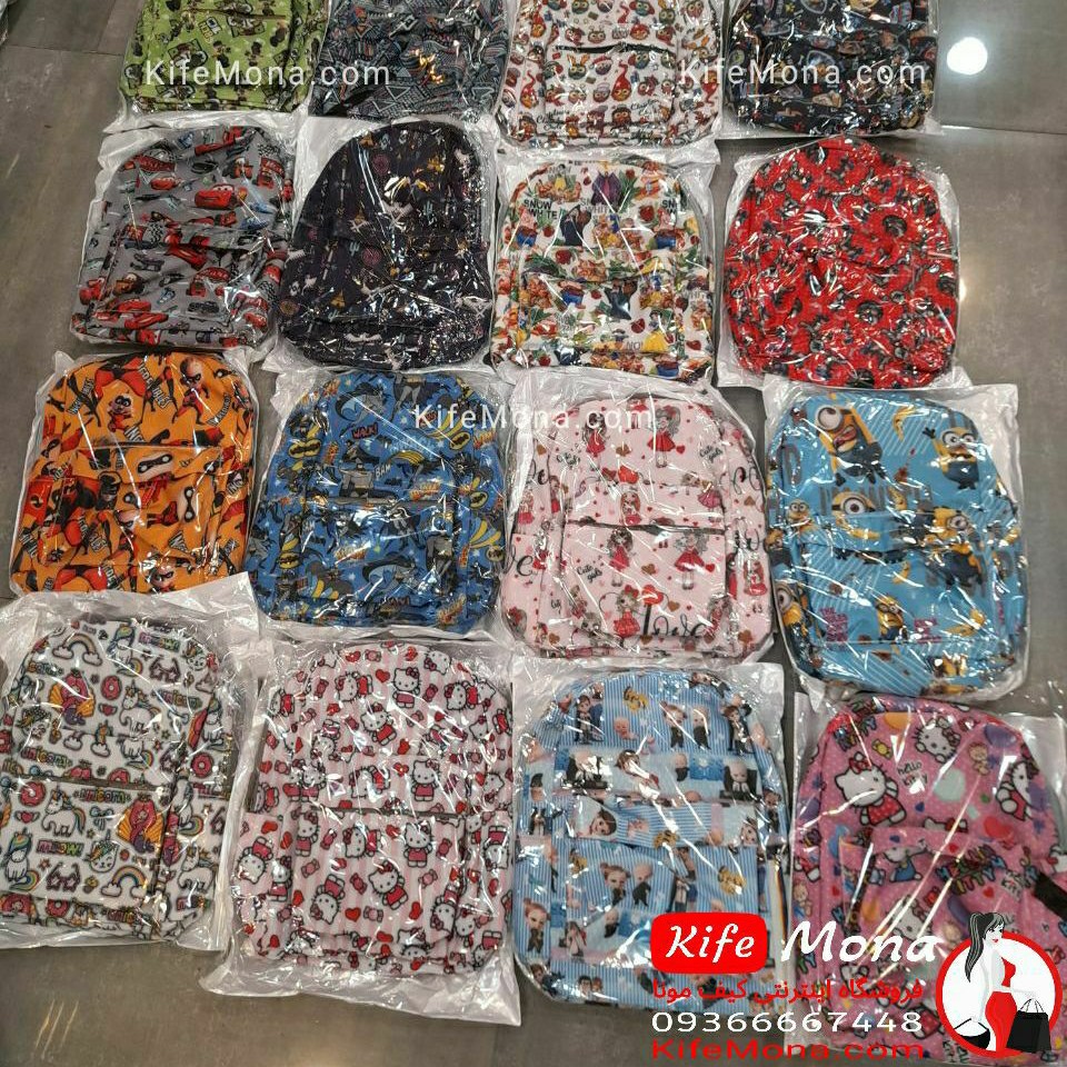 کوله برزنتی جلوجیب چرم عکسدار
کد  1732
سایز  24در30
قیمت  230