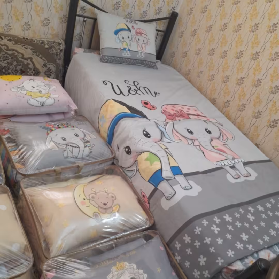 روتختی نوجوان مخمل خارجی طرح های متنوع روتختی تخت های 150 در180 مناسب تخت یک نفره  نوجوان سیسمونی جنس عالی 