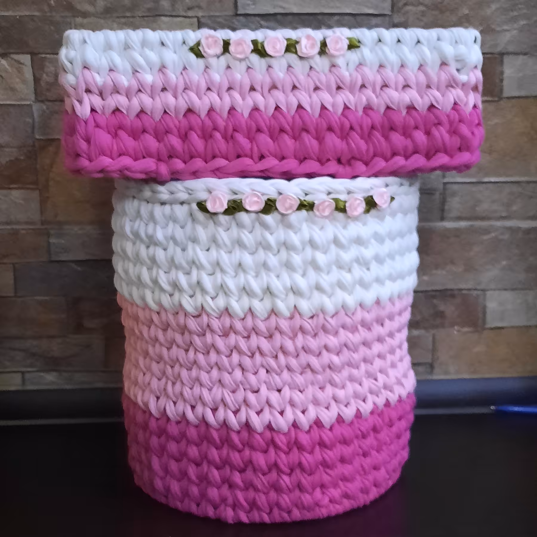 جا دستمال کاغذی و سطل  تریکو 6