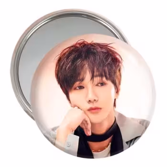 آینه جیبی خندالو مدل یسونگ گروه سوپر جونیور Super Junior کد 21482