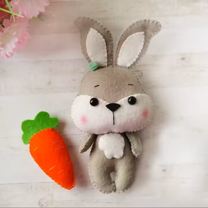 عروسک نمدی خرگوش و هویج