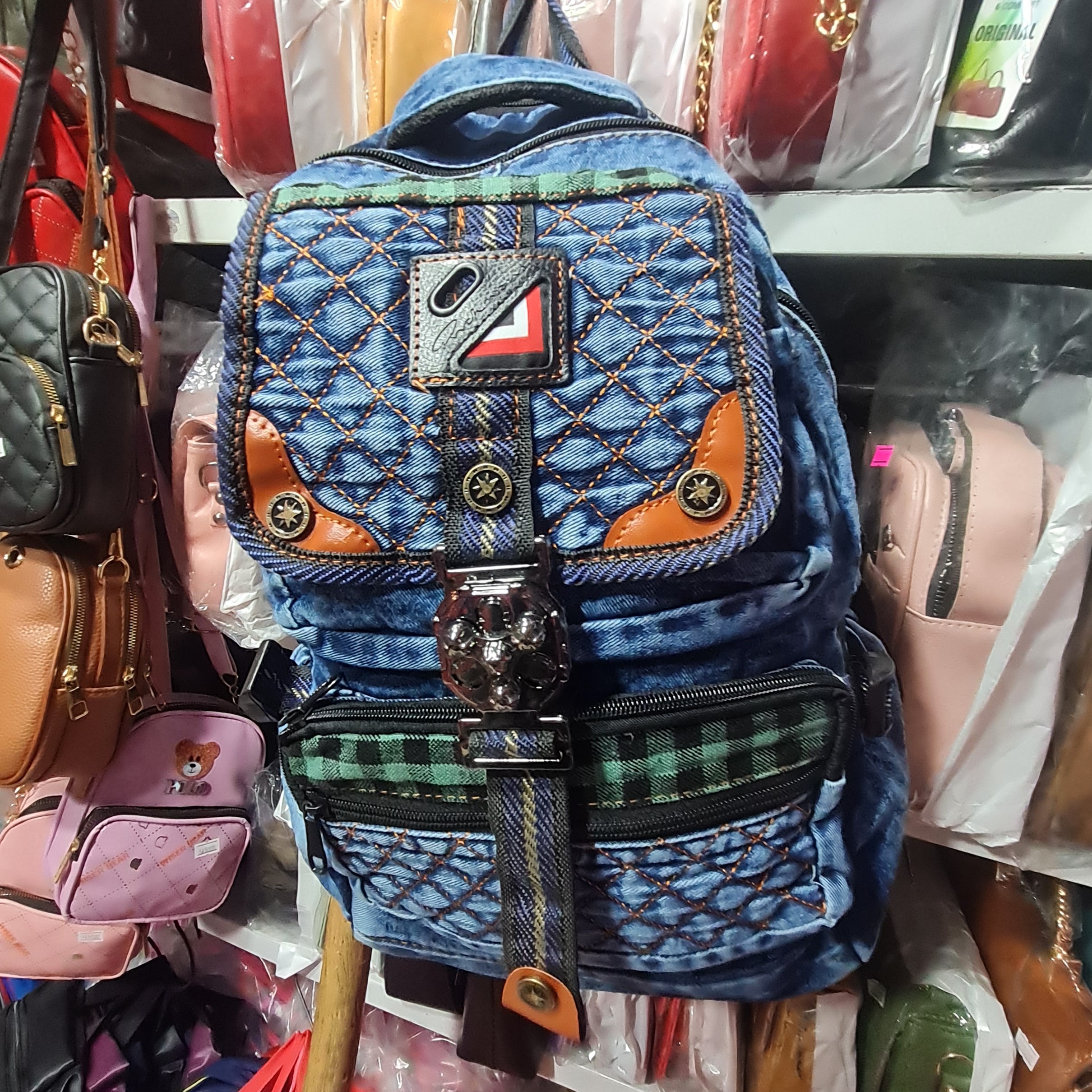 کوله لی 