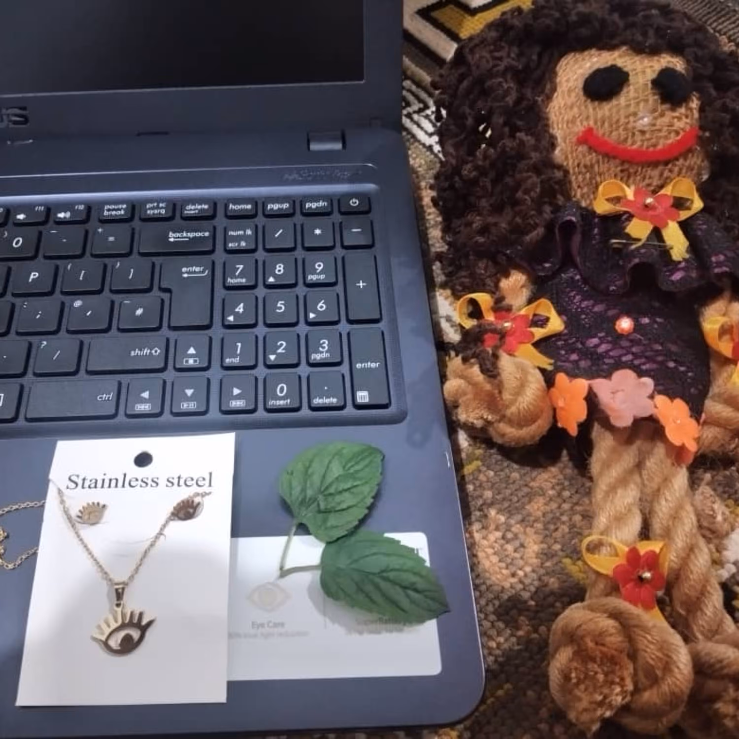 نیم ست چشم (گوشواره وگردنبند )استیل رنگ ثابت ضداب