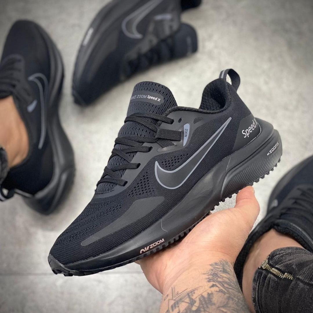 380 کتونی مردانه رنگ مشکی نایک زوم کفش ورزشی Nike zoom