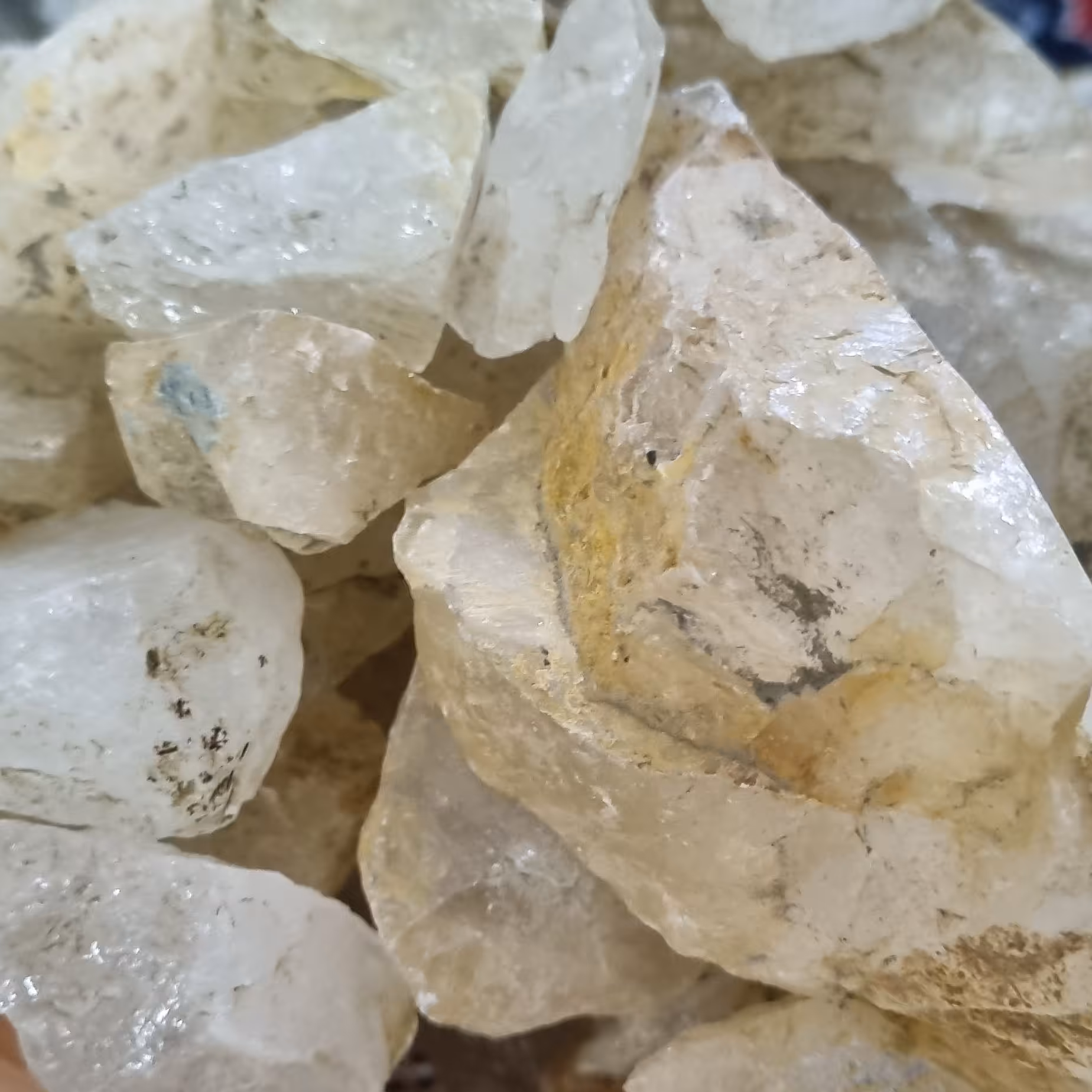 سنگ راف کوارتز 