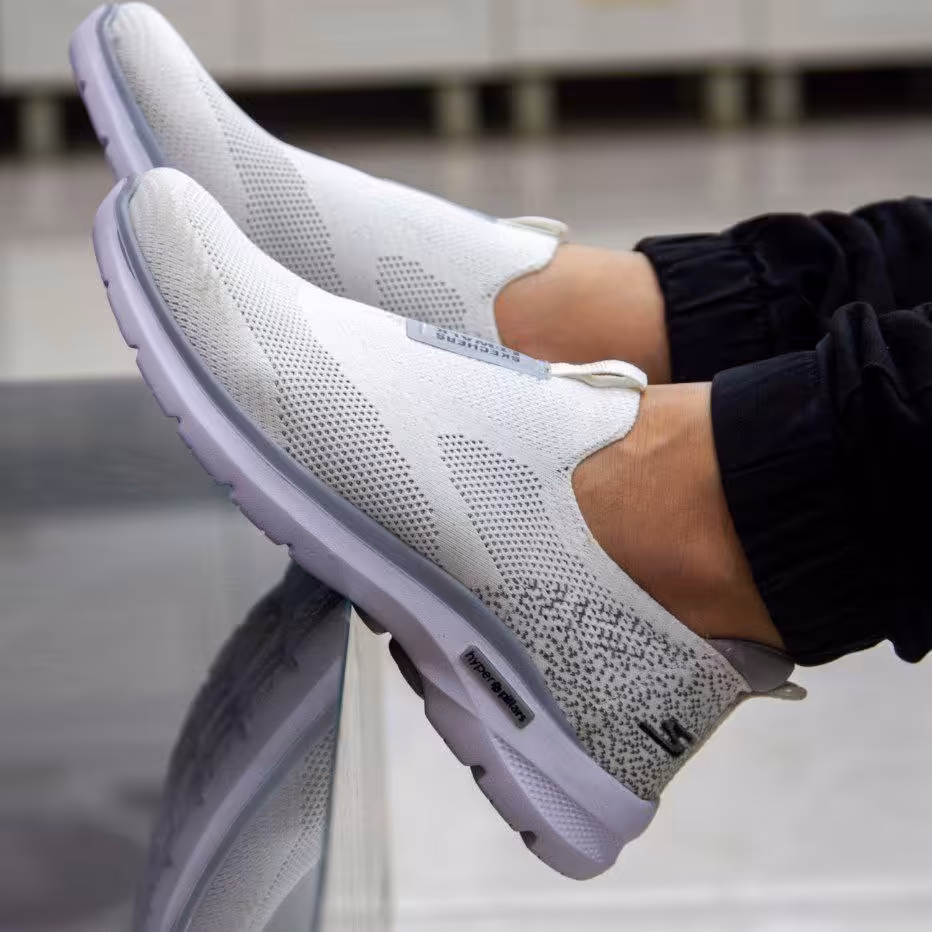 اسکیجرز جورایی پمپی بسیار سبک راحت زیره ایوا باضمانت مخصوص پیاده روی طبی درجه یک 