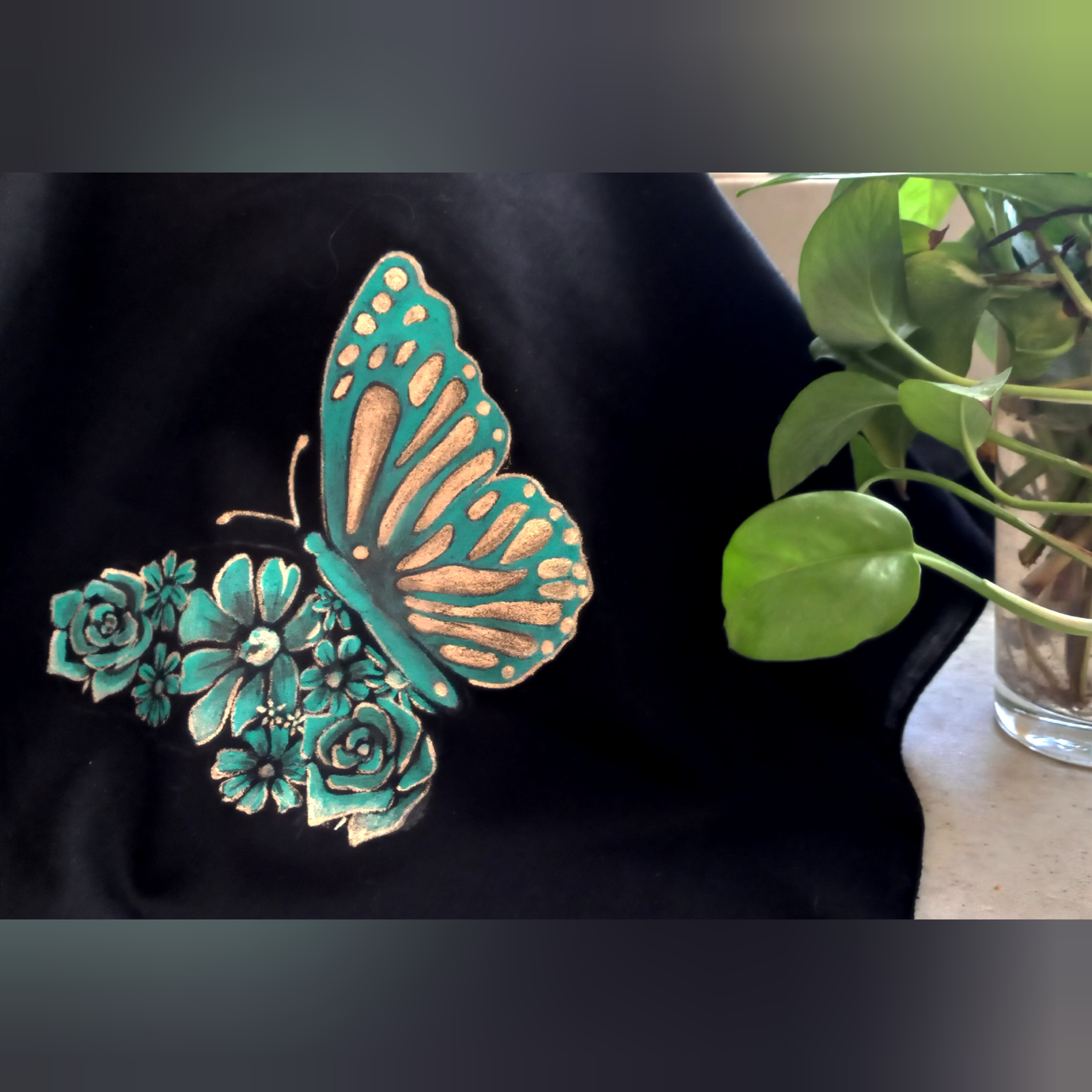 نقاشی روی مقنعه