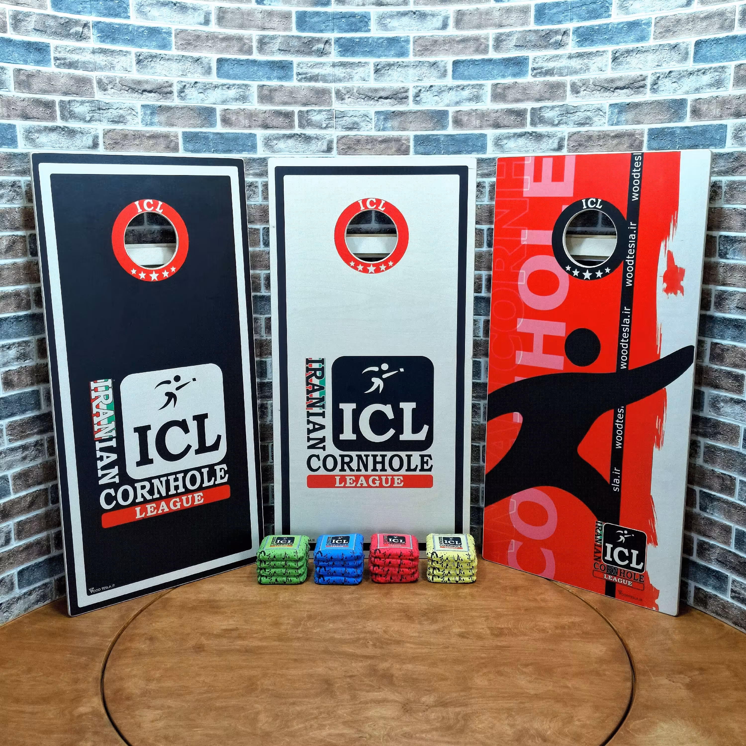 تخته بازی کورن هول به همراه 8بالشتک