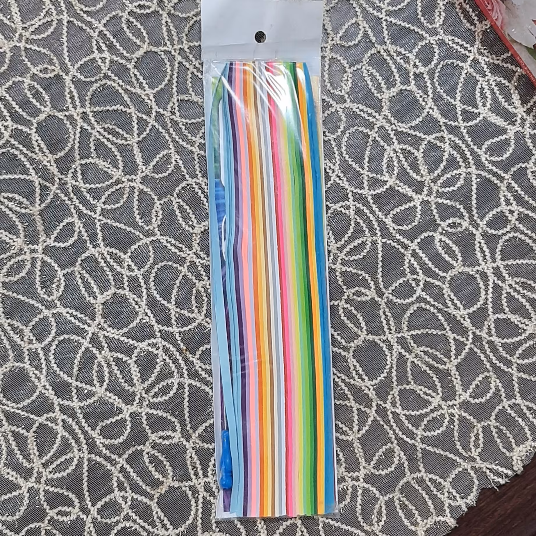 ملیله کاغذی . رنگارنگ